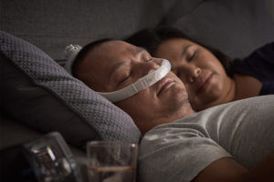 Intranasaal--masker-slaap-willekeurige-positie-ResMed-AirFit-P30i