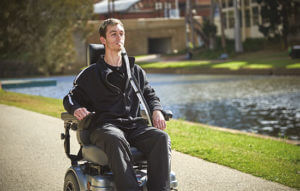 spierziekten-patiënt-rolstoel