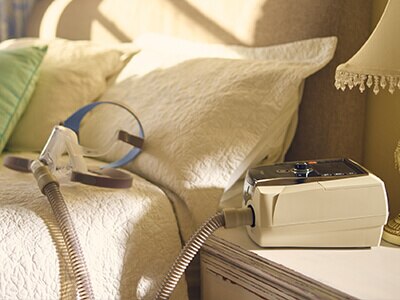 resmed-mechanische-ventilatie-NIV-patienten-400x300.jpg