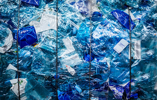 Afbeelding van gerecyclede plastic flessen